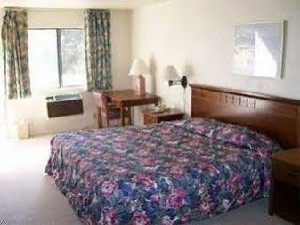 Motel 6 Lake Elsinore, Ca ภายนอก รูปภาพ