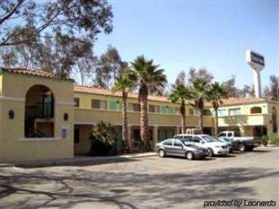 Motel 6 Lake Elsinore, Ca ภายนอก รูปภาพ
